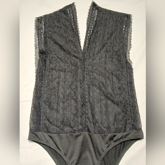 Golden‎ Days Paris Women Black Lace Bodysuit - Picture 2 of 12